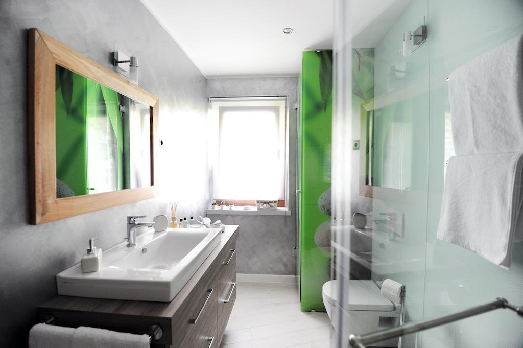 Apartamento Feel Good Penthouse With Jacuzzi Zadar Habitación foto